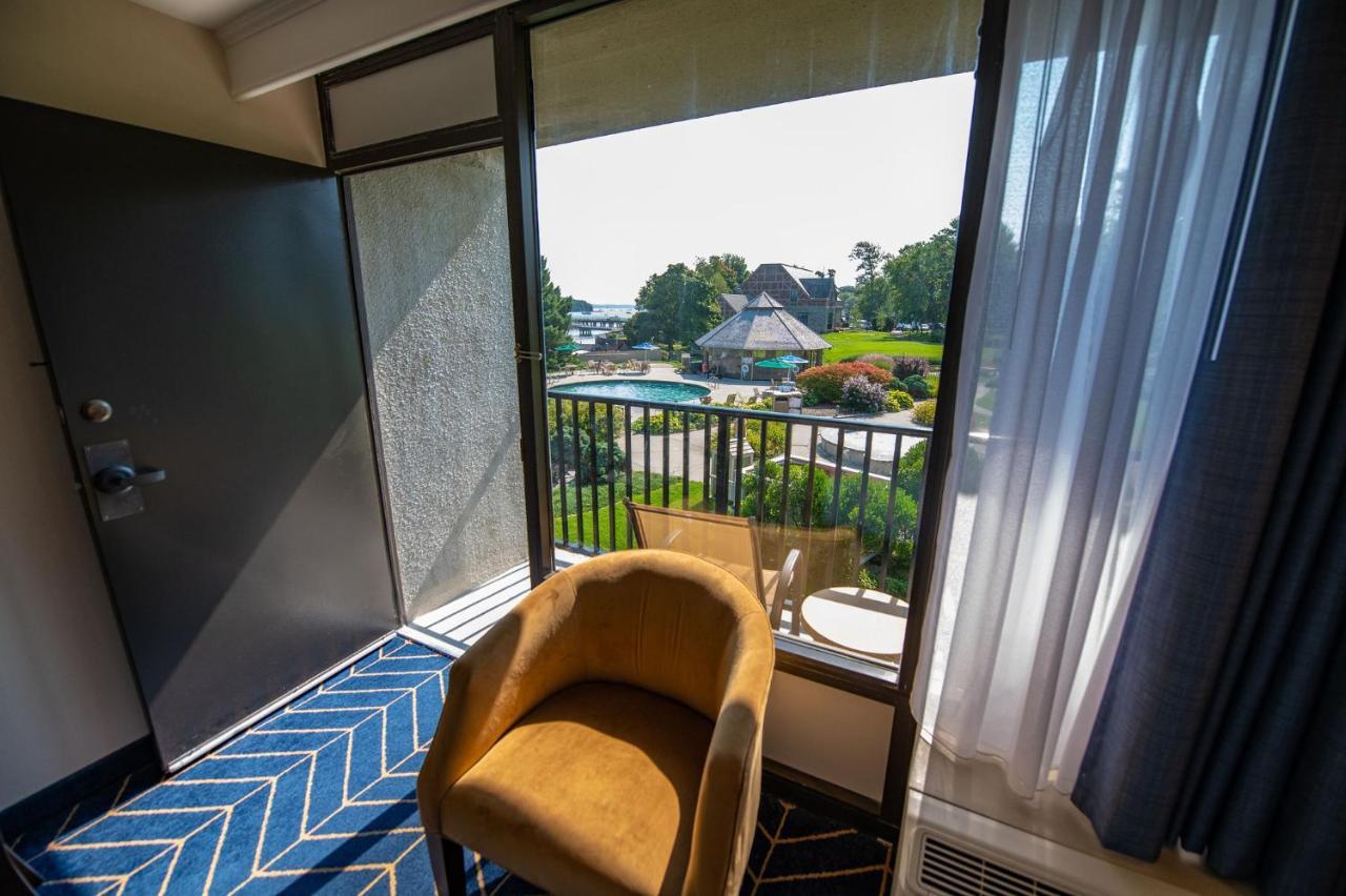 Holiday Inn Bar Harbor Regency Hotel By Ihg Exteriör bild