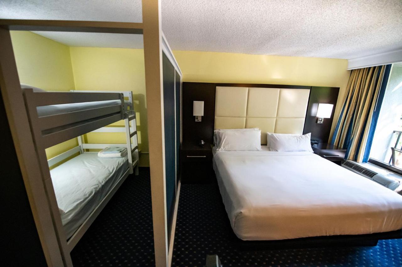 Holiday Inn Bar Harbor Regency Hotel By Ihg Exteriör bild