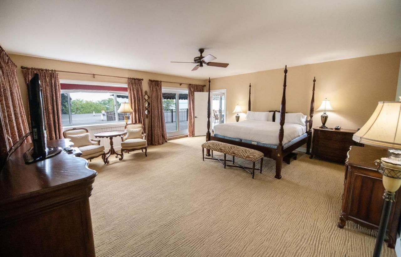 Holiday Inn Bar Harbor Regency Hotel By Ihg Exteriör bild