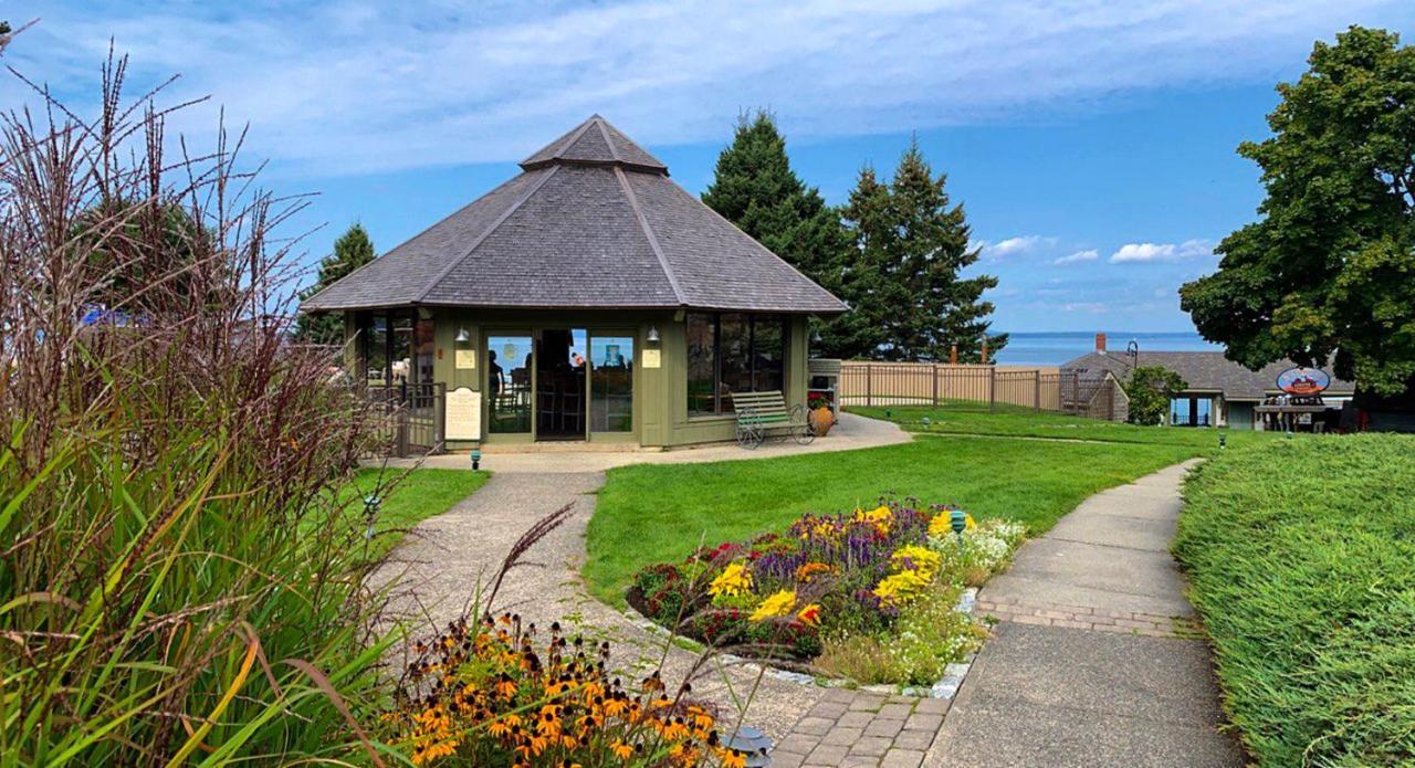 Holiday Inn Bar Harbor Regency Hotel By Ihg Exteriör bild