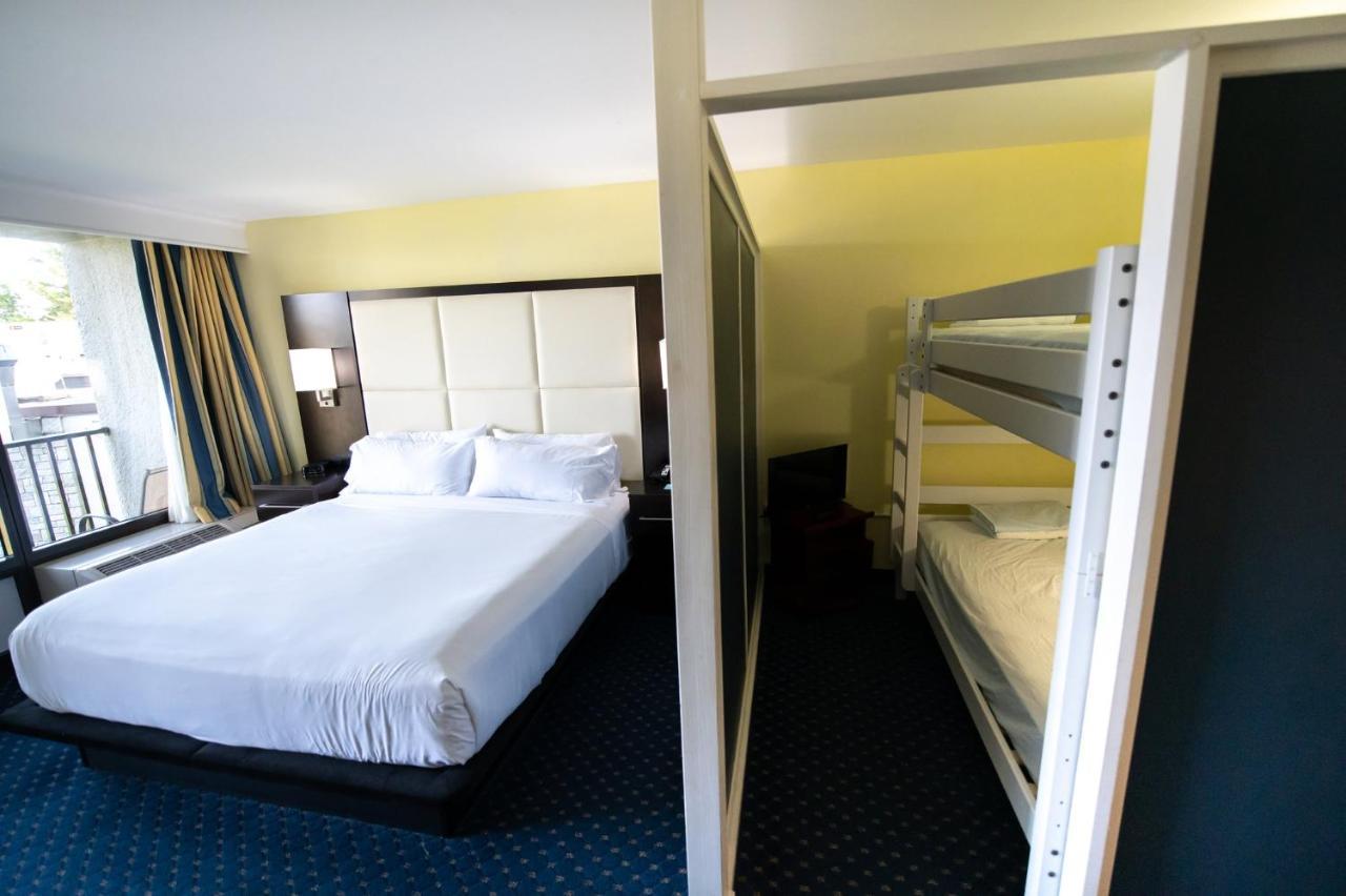 Holiday Inn Bar Harbor Regency Hotel By Ihg Exteriör bild