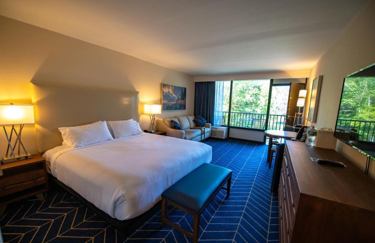 Holiday Inn Bar Harbor Regency Hotel By Ihg Exteriör bild