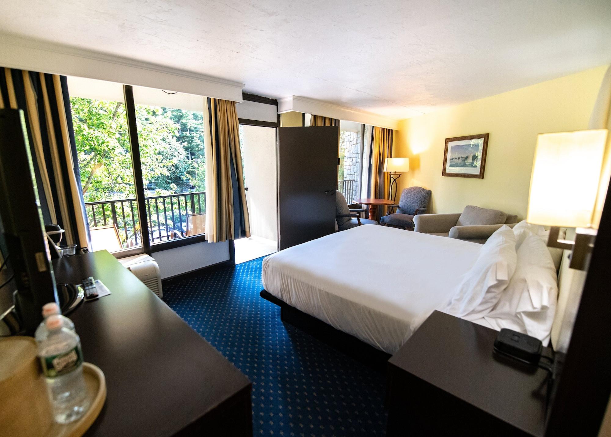 Holiday Inn Bar Harbor Regency Hotel By Ihg Exteriör bild